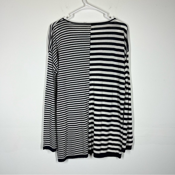 T by Alexander Wang Light Long Sleeve Knit Top Size Medium - Picture 3 of 9